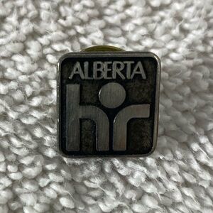 5/$35 Vintage Metal Alberta HR Square Souvenir Pin